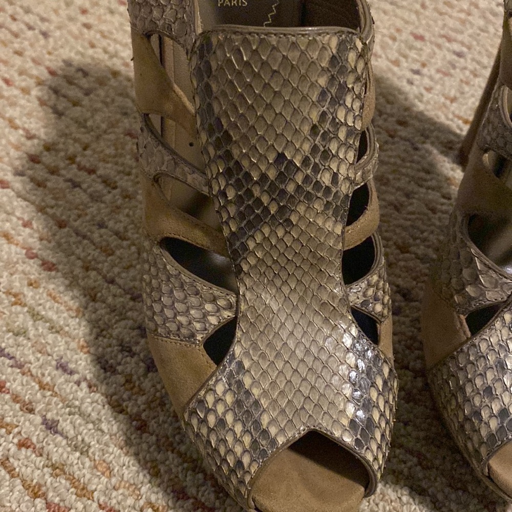 YSL Snakeskin and Suede booties size 40 - Picture 9 of 15